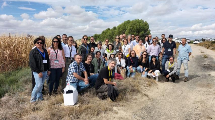 foto-de-grupo-de-participantes-en-jornada-maiz-bt-pamplona